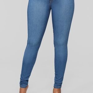 FASHION NOVA JEANS WITH TAGS❗️❗️❗️